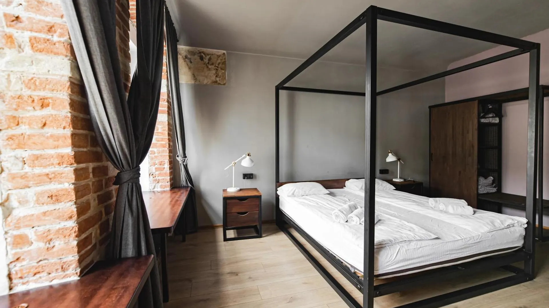 Estúdio Apartamento de 41m2, com 1 casa de banho, na área Distrito Halytskyi Lviv